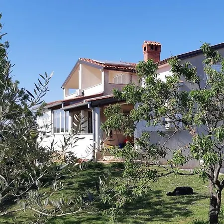 Apartament Bellavista *